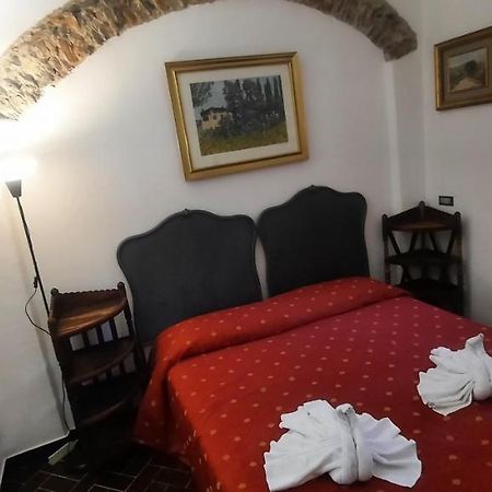 Vecchio Mulino Rosa Otel Chiesanuova  Dış mekan fotoğraf