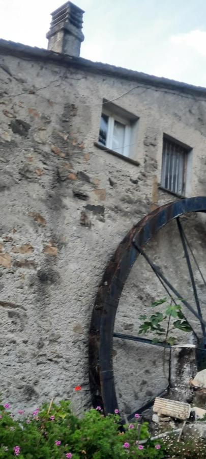 Vecchio Mulino Rosa Otel Chiesanuova  Dış mekan fotoğraf